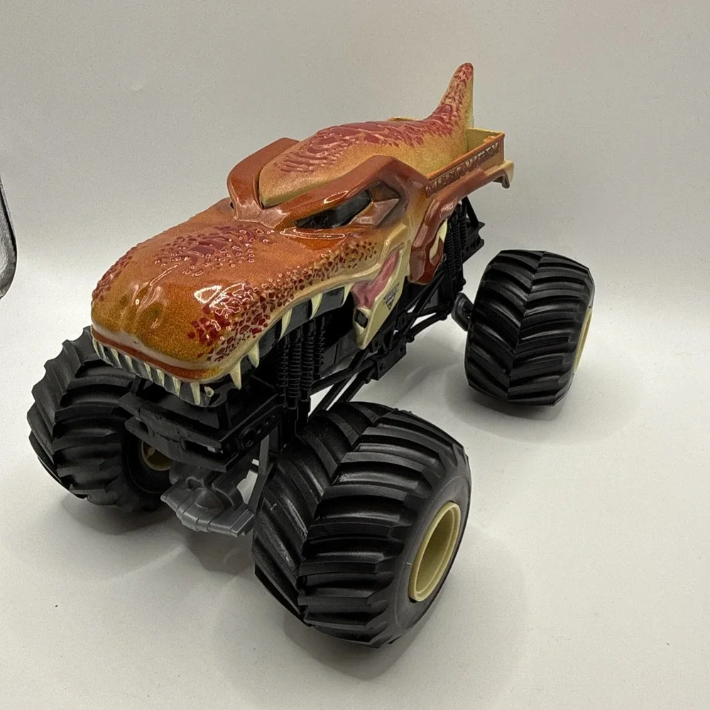 Mattel Hot Wheels Monster Jam Mega Wrex Rex Monster Truck 1:24 Scale